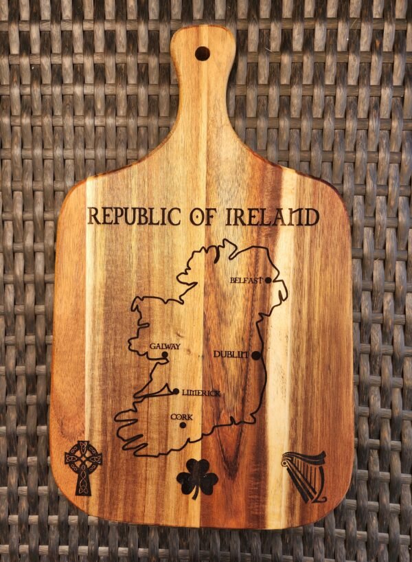 Republic of Ireland Cutting Board - Image 2